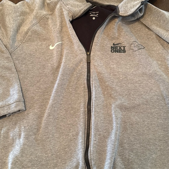Nike Gray Kansas City Chiefs Zip-Up Hoodie dri-fit next ones - Picture 3 of 14